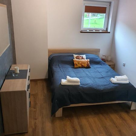Apartament Pod Lasem Tenczynek エクステリア 写真